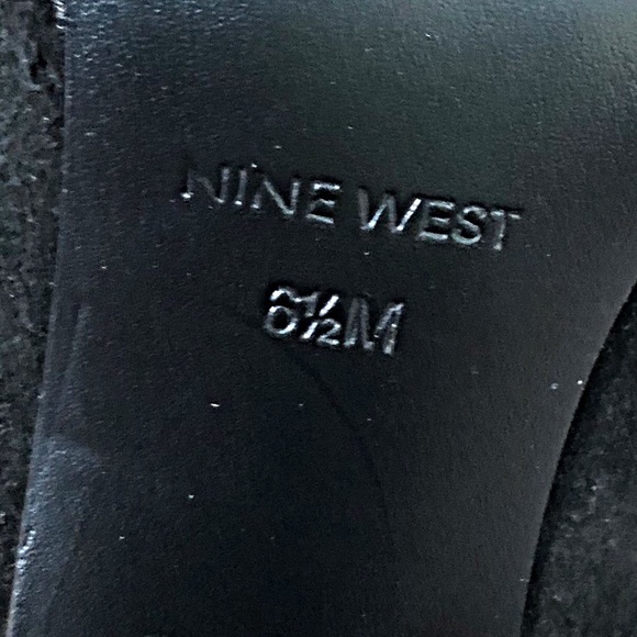 Nine West black leather & suede heeled booties - Picture 6 of 8